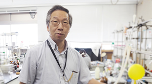 Simple operation for detecting residual pesticides in agricultural products anytime anywhere