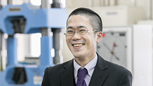 Achieving strong structures with carbon fiber reinforced plastics