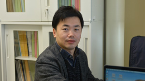 Advanced facade material for urban heat island mitigation