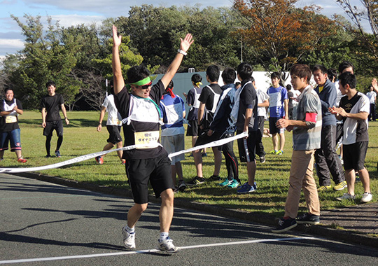 https://www.tut.ac.jp/images/161031ekiden4.jpg