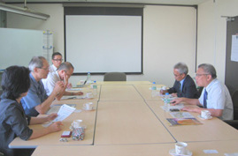 20121005meeting_s1.jpg