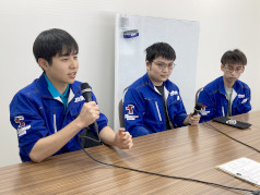 img-radio230603.jpg